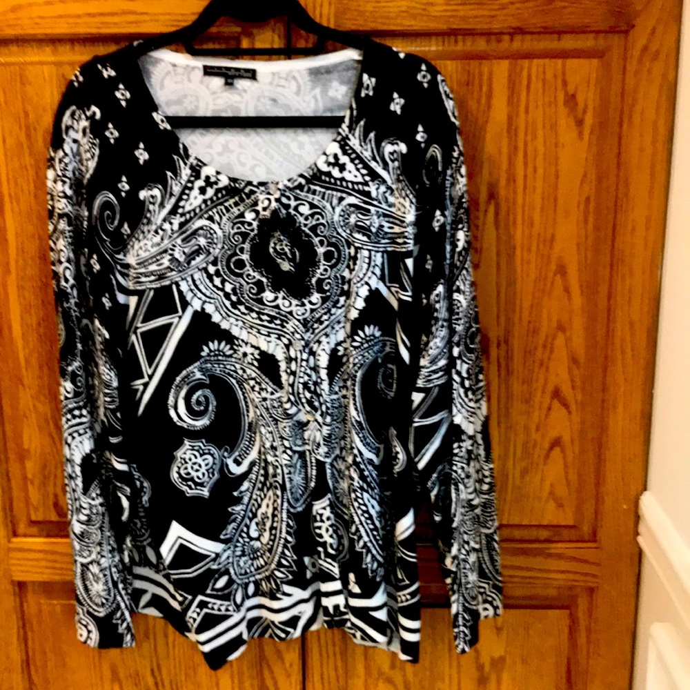 Plus size cardigan sweater by Pierre ny